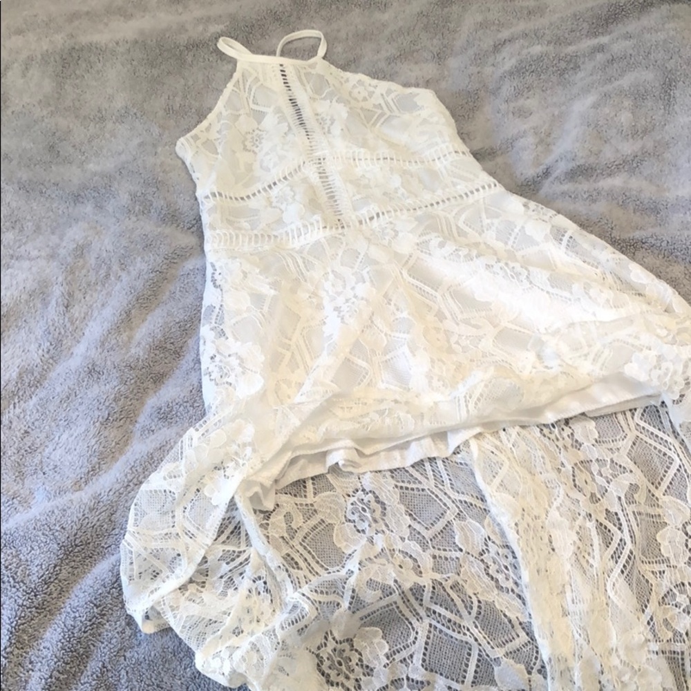 White lace dress